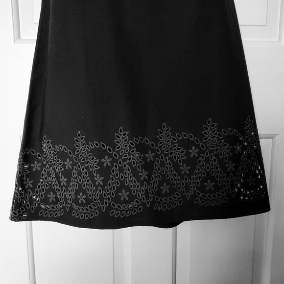 🚩 SALE 🌞 Summer Skirt Eyelet Cutouts Embroidered Hem - Picture 5 of 6